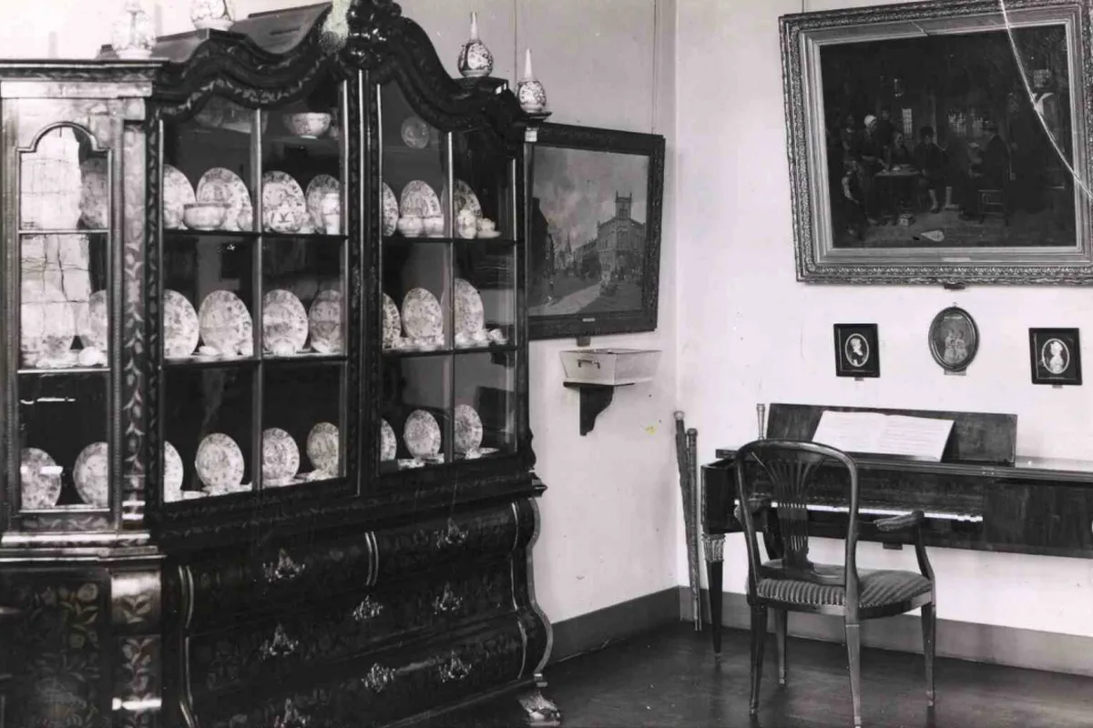 9b5ad176ac5f105cbc599aadc66c711ab0e6f79c 1